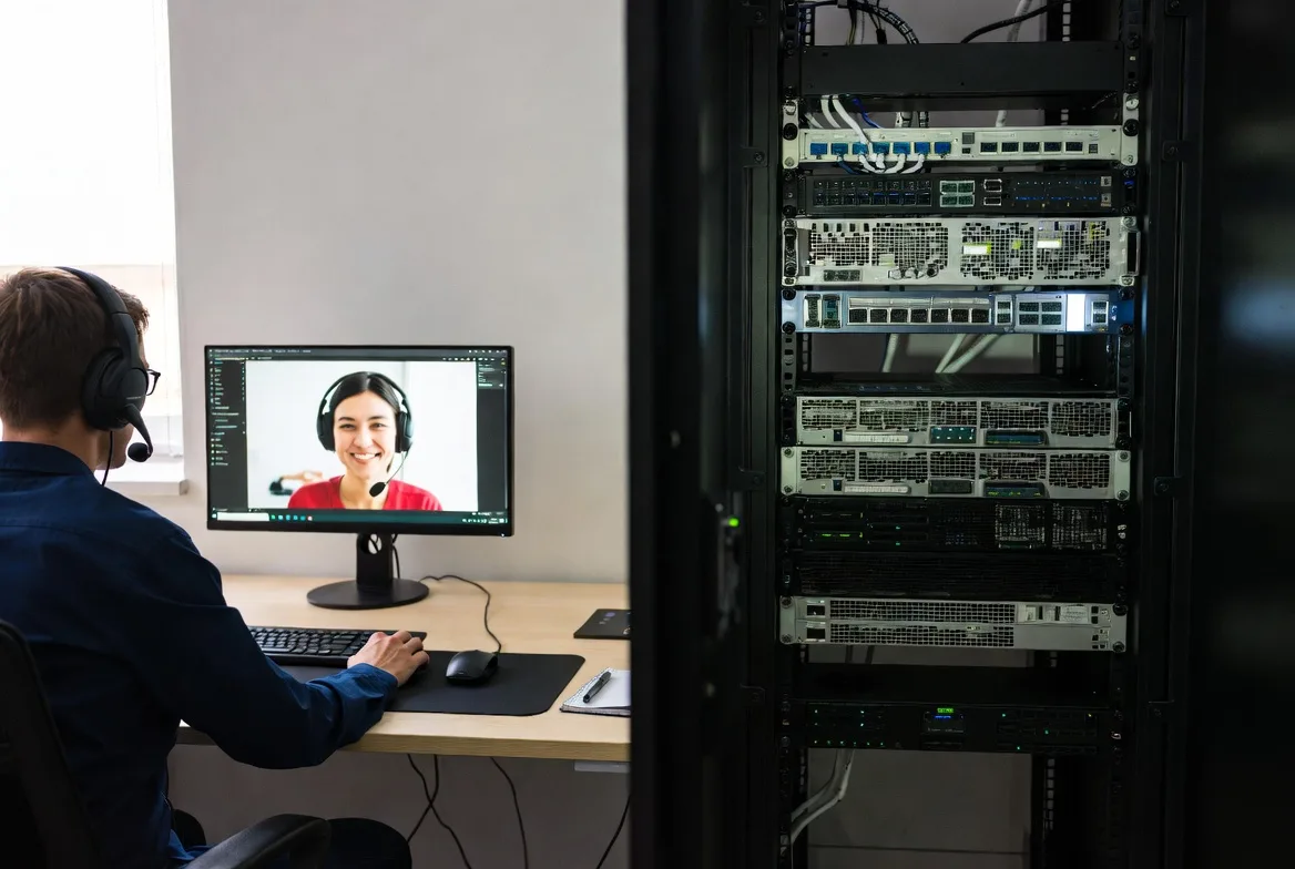 introducing broker and carrying broker roles comparison